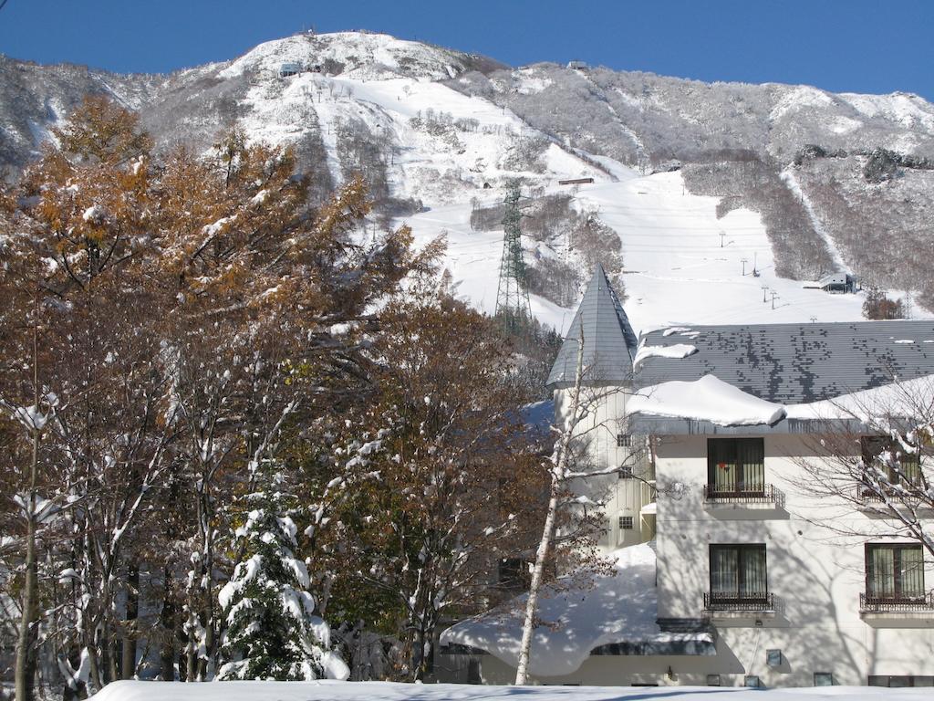 Hotel Grindelwald Yuzawa  Exterior foto